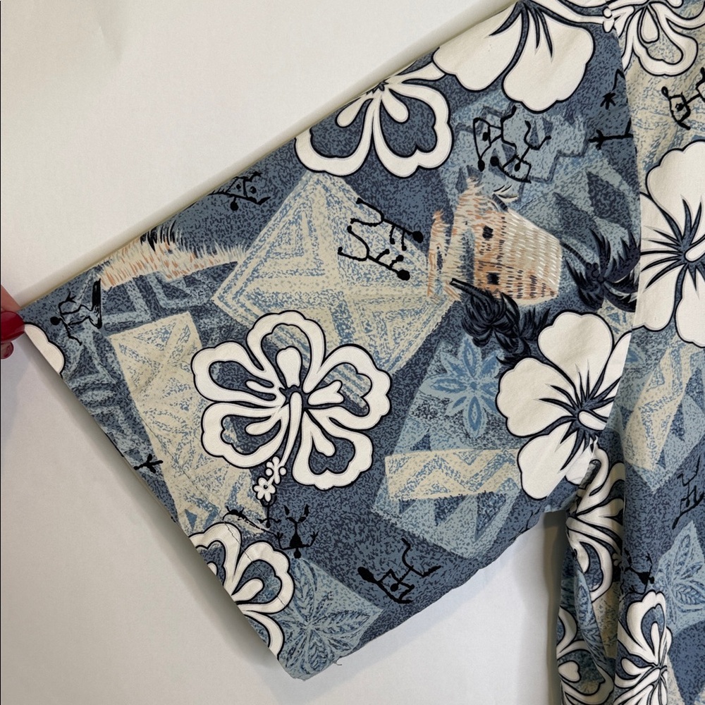 Hilo Hattie Men’s Hawaiian Shirt - Picture 4 of 7